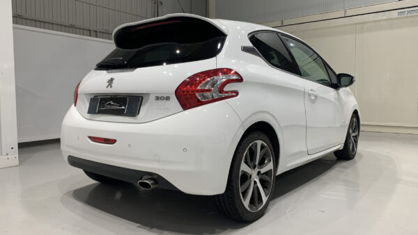 PEUGEOT 208 3P ALLURE 1.6 VTi 120 3p. - Imagen 8